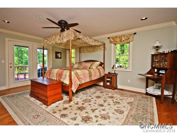 60 Squires Lane - Photo 9
