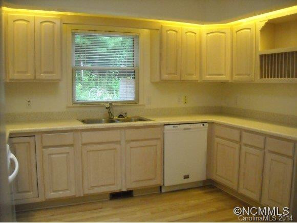 358 Mountain Valley Dr. - Photo 3