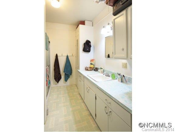 56 Robert E. Lee Drive - Photo 12