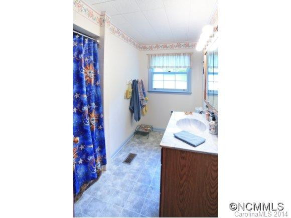 56 Robert E. Lee Drive - Photo 14