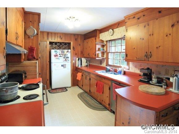 56 Robert E. Lee Drive - Photo 9