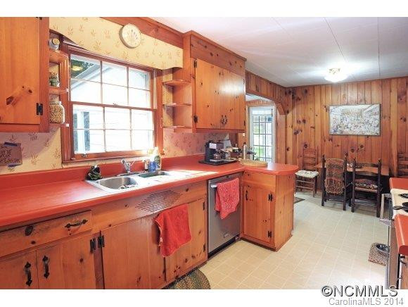 56 Robert E. Lee Drive - Photo 10