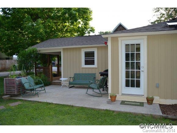 25 Winnfred Street - Photo 2