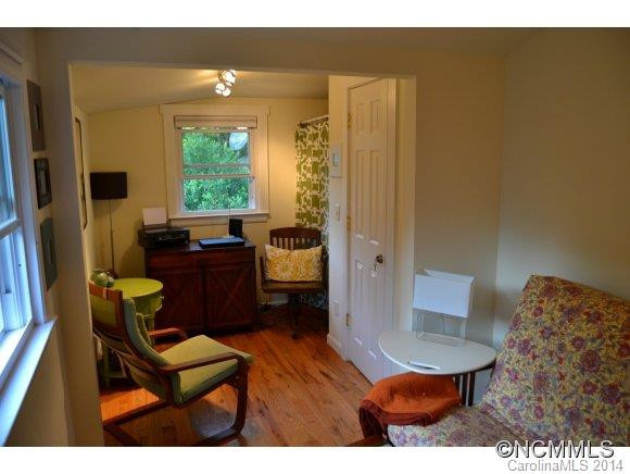 25 Winnfred Street - Photo 11