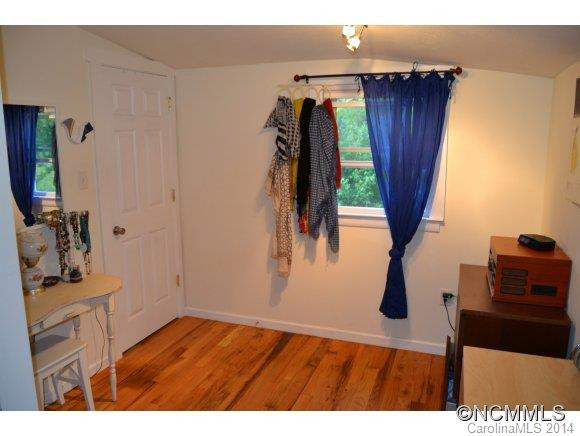 25 Winnfred Street - Photo 9