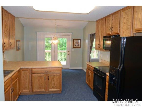 254 Wiltshire Circle - Photo 11