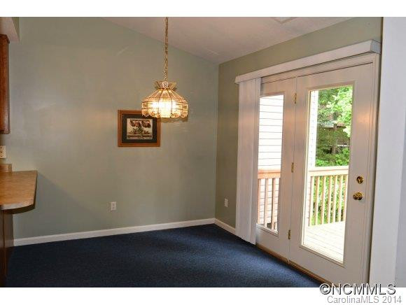 254 Wiltshire Circle - Photo 12