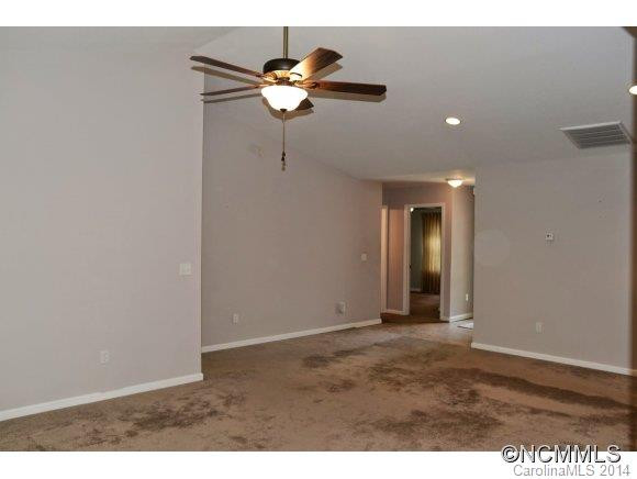 254 Wiltshire Circle - Photo 6