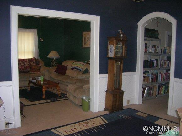 199 North Meridian Street - Photo 2
