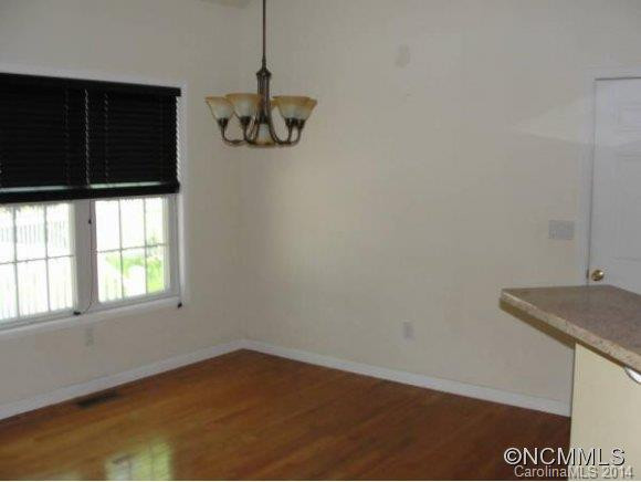 1734 CLAIRMONT DRIVE - Photo 3