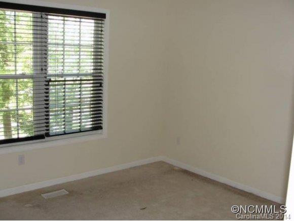1734 CLAIRMONT DRIVE - Photo 4