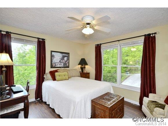 228 Francis Asbury - Photo 11