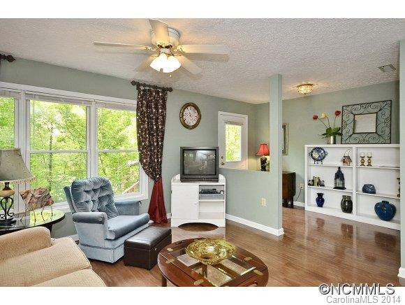 228 Francis Asbury - Photo 15