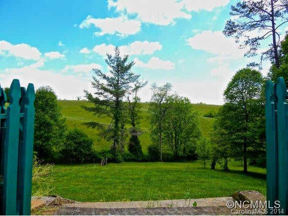2709 Bear Creek Road - Photo 5