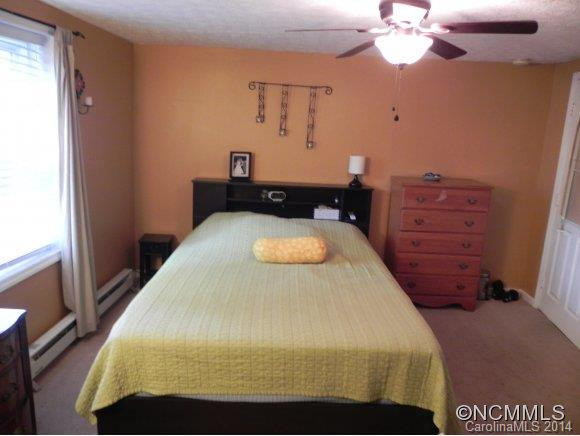 222 Appalachian Way - Photo 15
