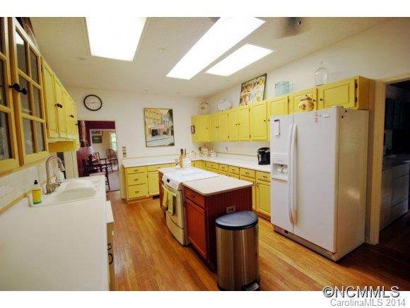 34 Warren Lane - Photo 4