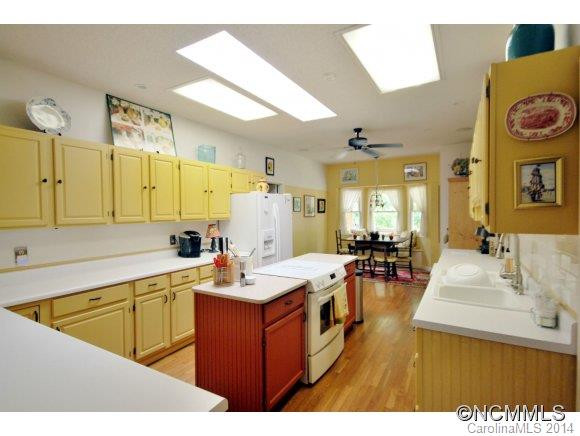 34 Warren Lane - Photo 5