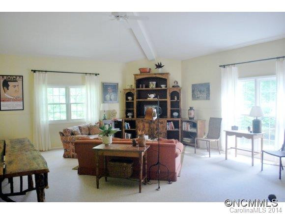 34 Warren Lane - Photo 9