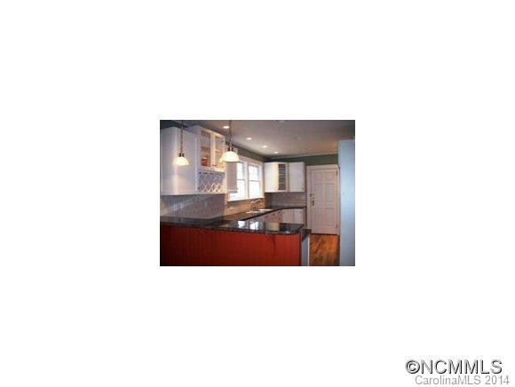 32 Elizabeth Street - Photo 2