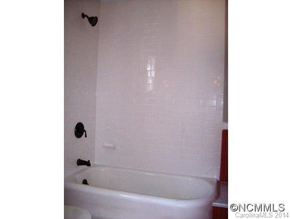 32 Elizabeth Street - Photo 8