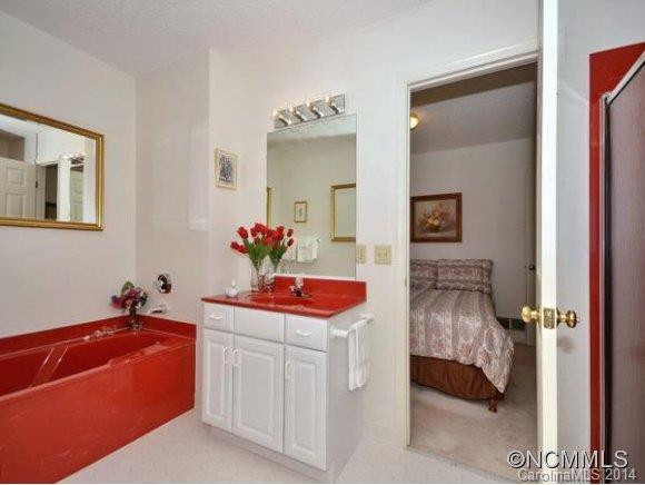 209 FERN CREEK DRIVE - Photo 13