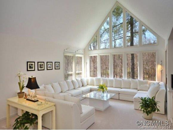209 FERN CREEK DRIVE - Photo 4