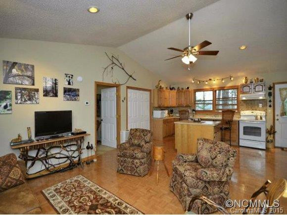 20 FORGE DRIVE - Photo 4