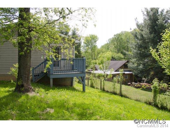 209 Michigan Ave - Photo 4