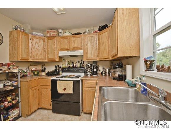 209 Michigan Ave - Photo 7