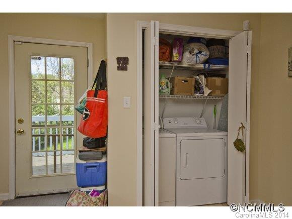 209 Michigan Ave - Photo 8