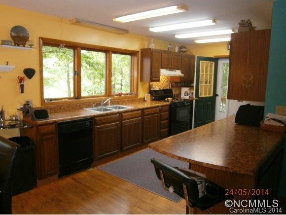 344 Timberlane Drive - Photo 8