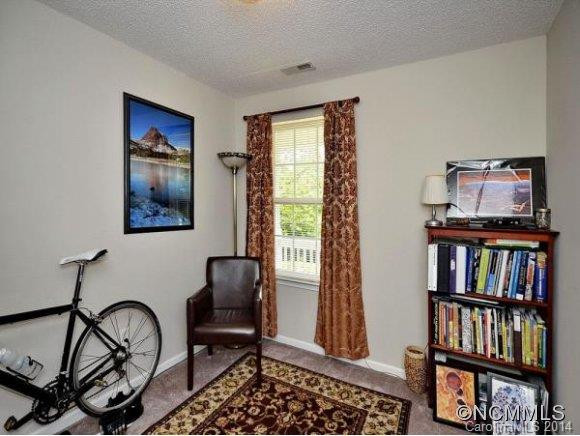 229 LANDONS LANE - Photo 11
