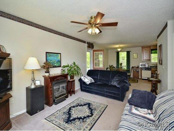 229 LANDONS LANE - Photo 4