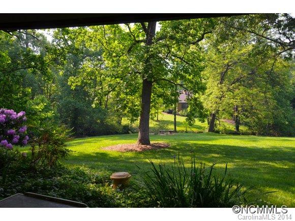 207 Crowfields Drive - Photo 14