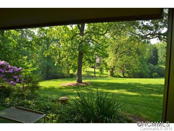 207 Crowfields Drive - Photo 15