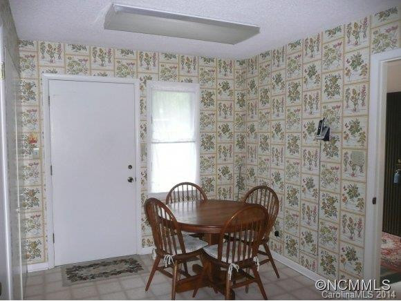 207 Crowfields Drive - Photo 7
