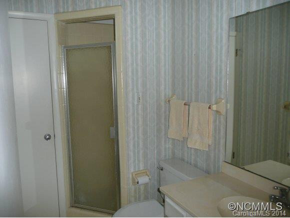207 Crowfields Drive - Photo 9
