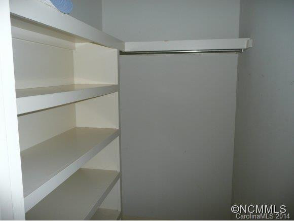 207 Crowfields Drive - Photo 10