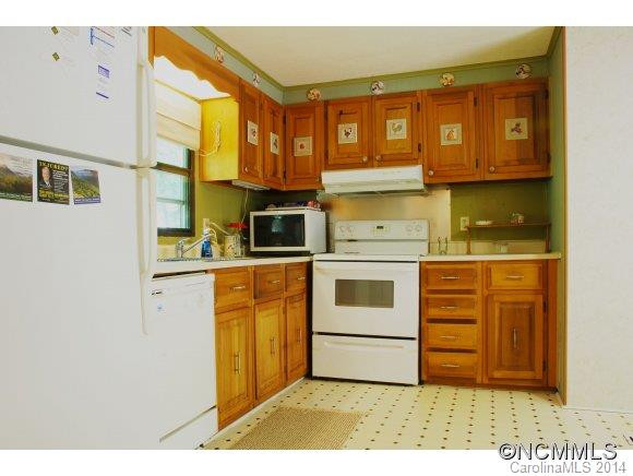 1066 Terrys Gap Road - Photo 2