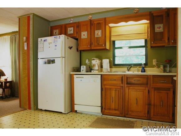 1066 Terrys Gap Road - Photo 3
