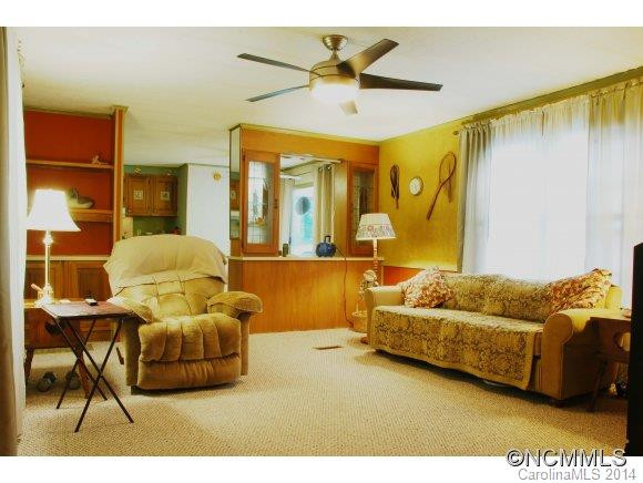 1066 Terrys Gap Road - Photo 6