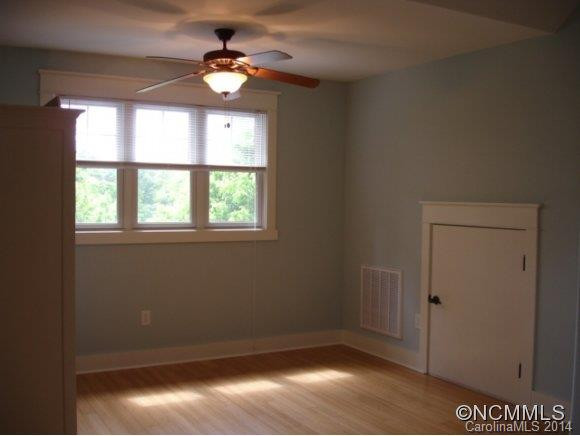 12 Jackson Park Lane - Photo 14