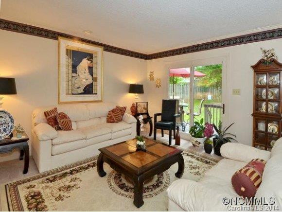 3 GREENLEAF CIRCLE - Photo 10