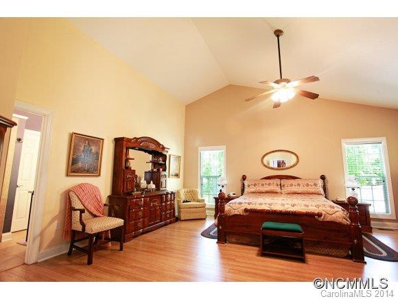 40 Helen Holcombe Way - Photo 12