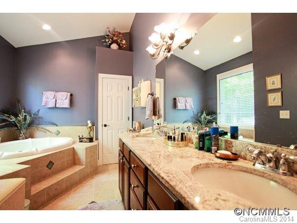 40 Helen Holcombe Way - Photo 13