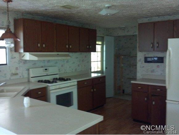 1402 Old Henrietta Road - Photo 7