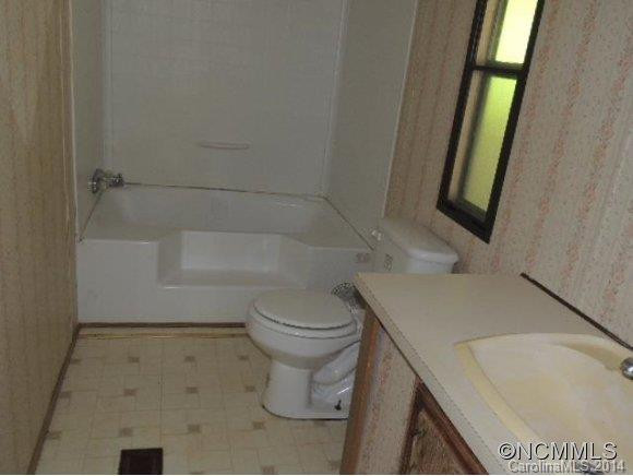 162 Parris Drive - Photo 2