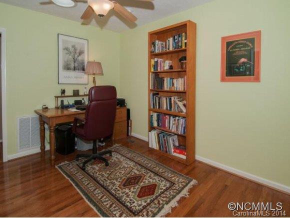 30 HIDDEN FALLS ROAD - Photo 18