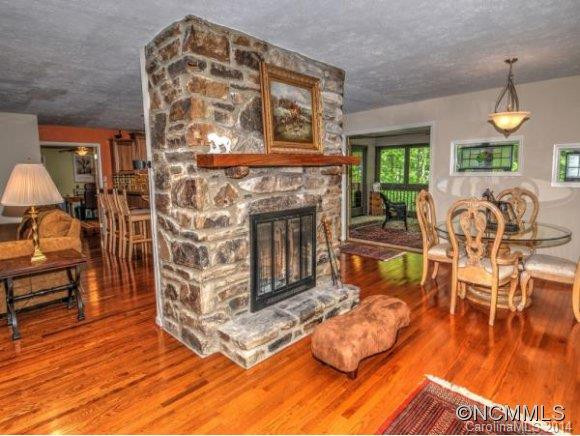 30 HIDDEN FALLS ROAD - Photo 9