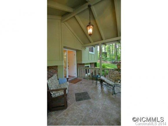 18 MUIRFIELD DRIVE - Photo 2